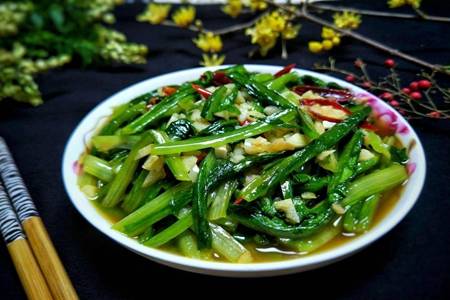 油麦菜怎么做好吃 油麦菜的功效和作用